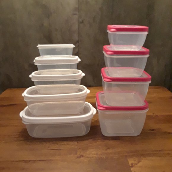 Nested Plastic Food Storage Bundle - 18 pieces - Picture 2 of 7